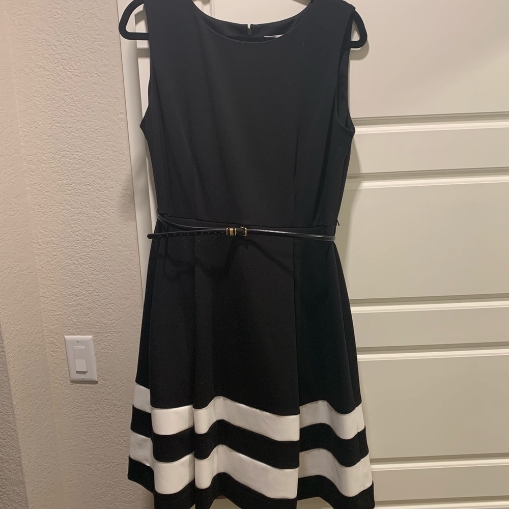 Calvin Klein Jackie O Style